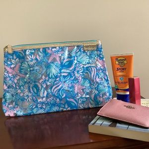 Lilly Pulitzer NWT Clear Pouch